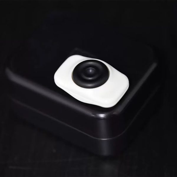 Mechanical card pushing